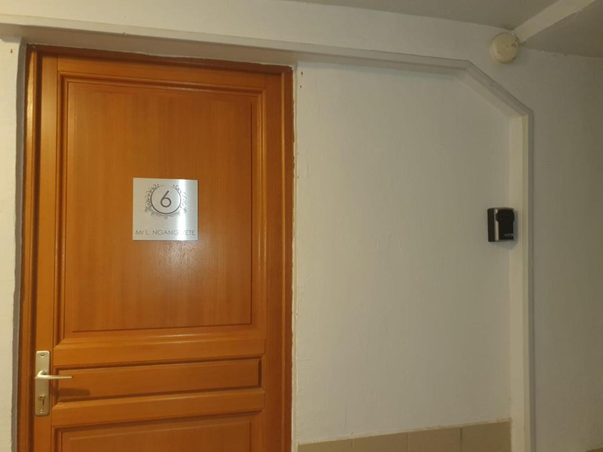 Chambre Privee Numero 1 Dans Un Superbe Appartement En Colocation Montataire Exterior photo